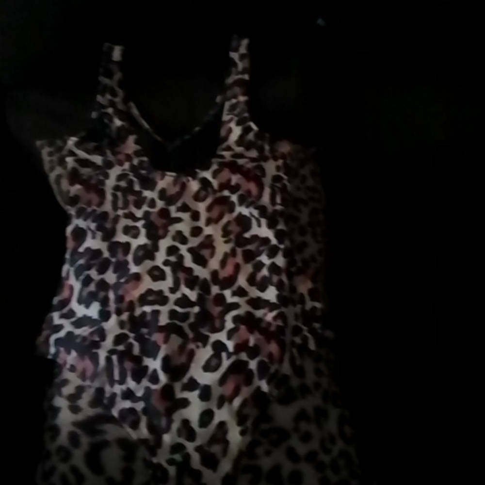 Bathing suit - Picture 2 of 2